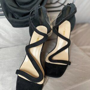 Fashion Nova Black Heels. Size:10